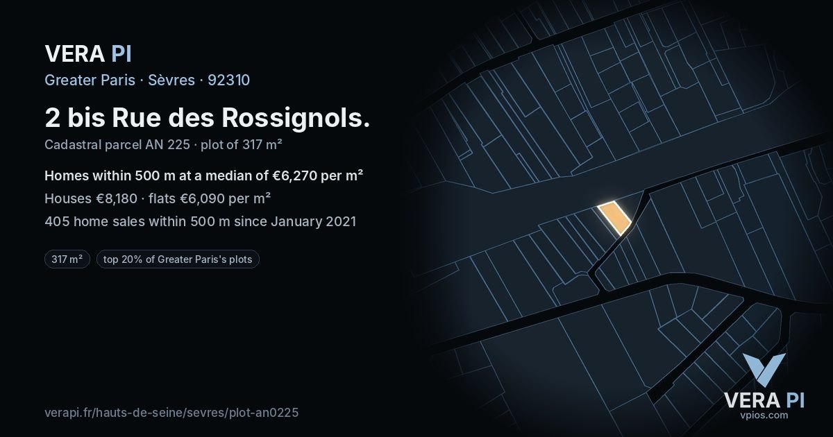 2 bis Rue des Rossignols, Sèvres at night – the plot lit, the parcels around coloured by the prices near them