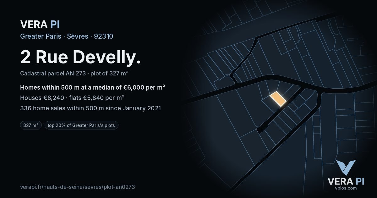 2 Rue Develly, Sèvres at night – the plot lit, the parcels around coloured by the prices near them