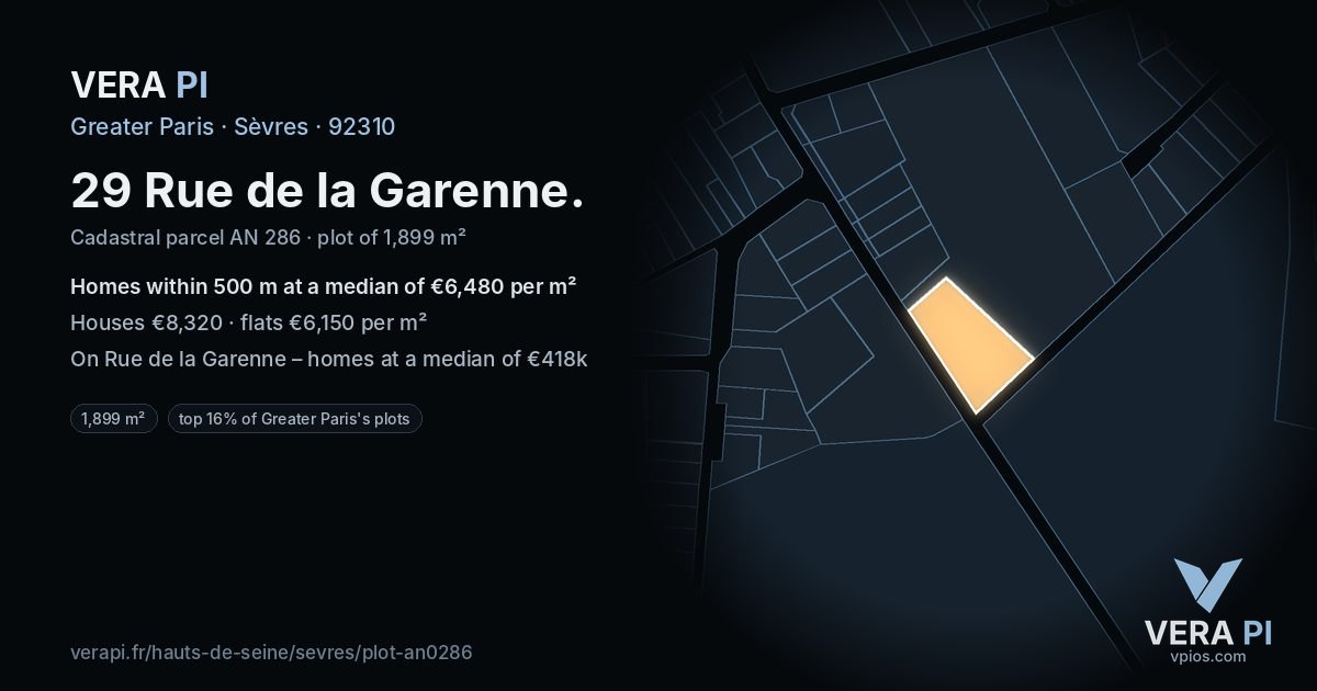 29 Rue de la Garenne, Sèvres at night – the plot lit, the parcels around coloured by the prices near them