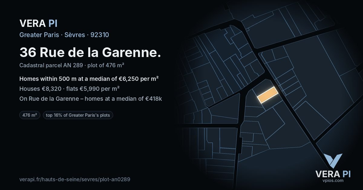36 Rue de la Garenne, Sèvres at night – the plot lit, the parcels around coloured by the prices near them