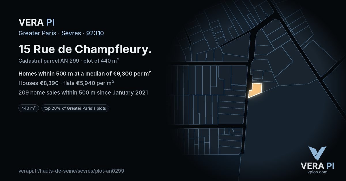 15 Rue de Champfleury, Sèvres at night – the plot lit, the parcels around coloured by the prices near them