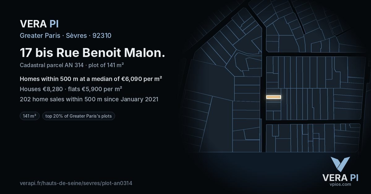 17 bis Rue Benoit Malon, Sèvres at night – the plot lit, the parcels around coloured by the prices near them
