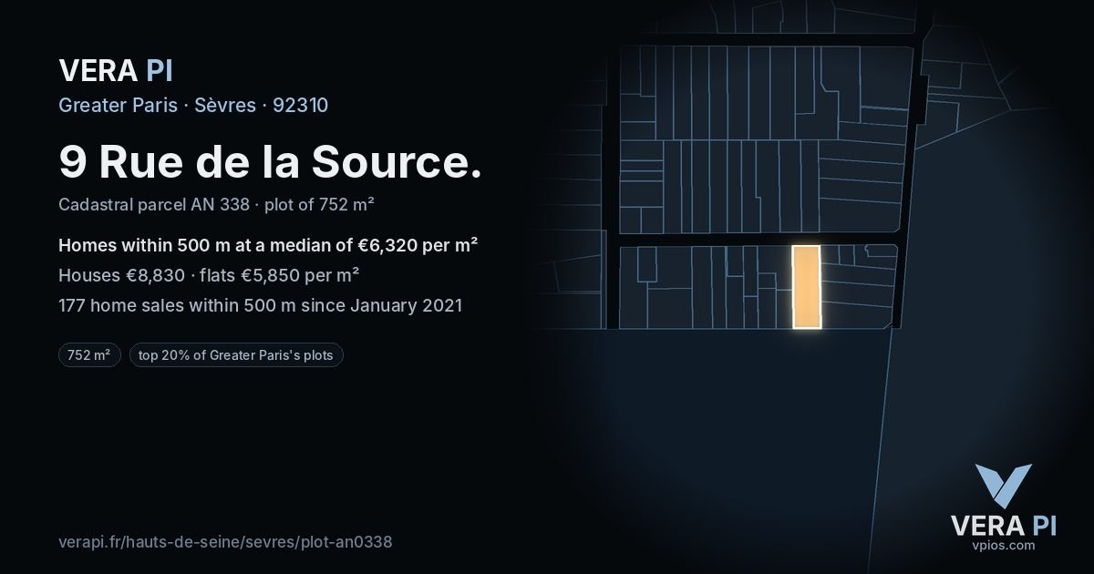 9 Rue de la Source, Sèvres at night – the plot lit, the parcels around coloured by the prices near them
