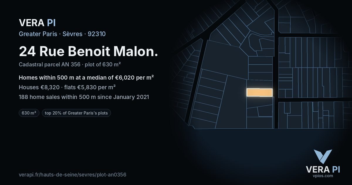 24 Rue Benoit Malon, Sèvres at night – the plot lit, the parcels around coloured by the prices near them