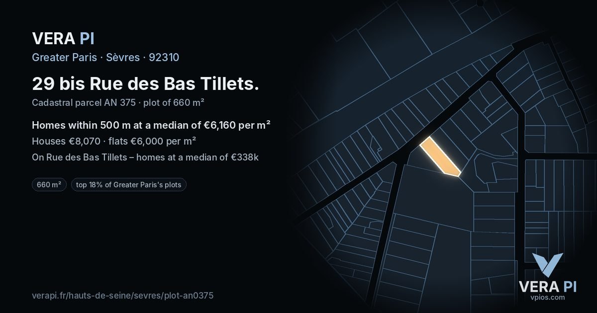 29 bis Rue des Bas Tillets, Sèvres at night – the plot lit, the parcels around coloured by the prices near them