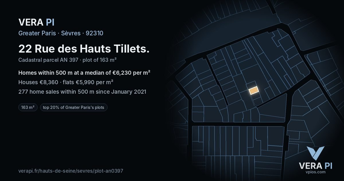 22 Rue des Hauts Tillets, Sèvres at night – the plot lit, the parcels around coloured by the prices near them