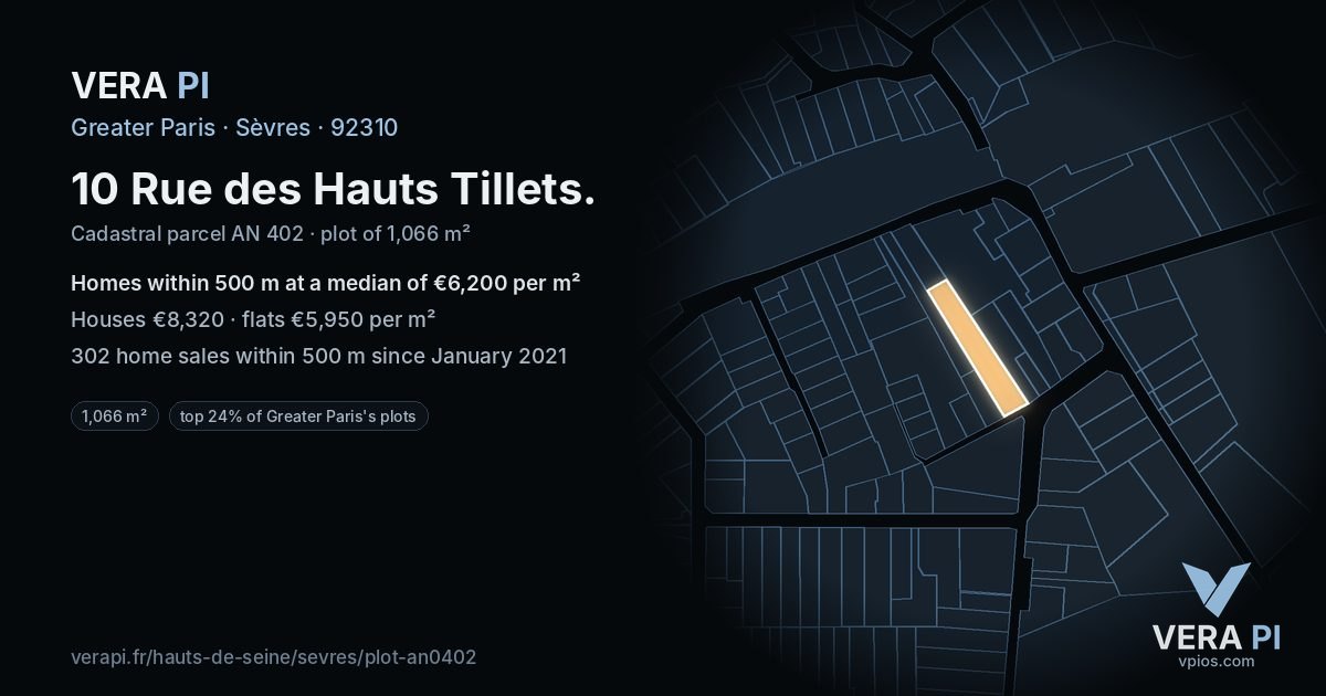 10 Rue des Hauts Tillets, Sèvres at night – the plot lit, the parcels around coloured by the prices near them