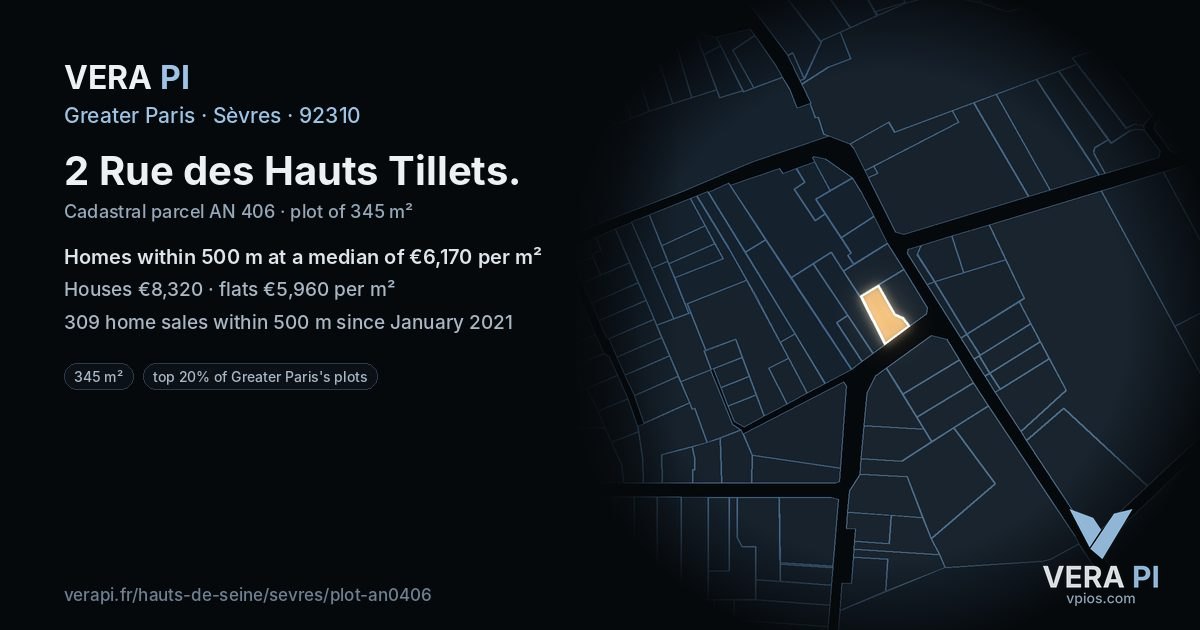 2 Rue des Hauts Tillets, Sèvres at night – the plot lit, the parcels around coloured by the prices near them