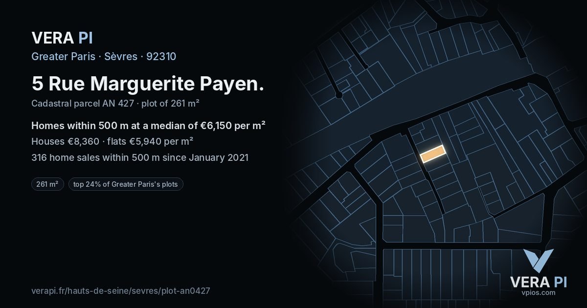5 Rue Marguerite Payen, Sèvres at night – the plot lit, the parcels around coloured by the prices near them