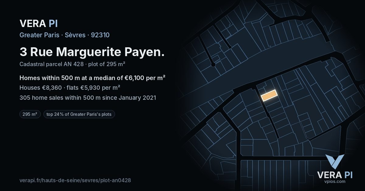 3 Rue Marguerite Payen, Sèvres at night – the plot lit, the parcels around coloured by the prices near them