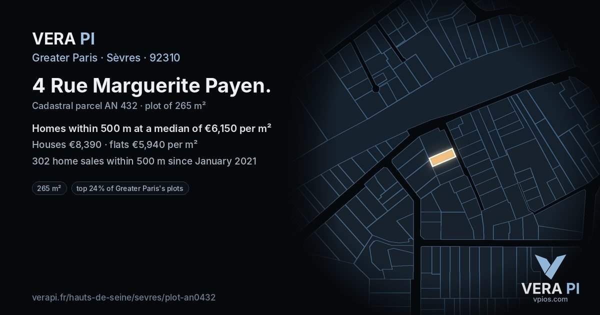 4 Rue Marguerite Payen, Sèvres at night – the plot lit, the parcels around coloured by the prices near them