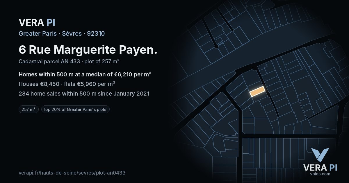 6 Rue Marguerite Payen, Sèvres at night – the plot lit, the parcels around coloured by the prices near them