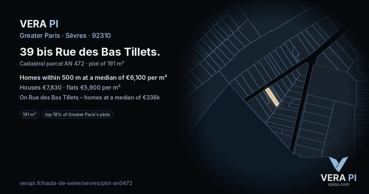 39 bis Rue des Bas Tillets, Sèvres at night – the plot lit, the parcels around coloured by the prices near them