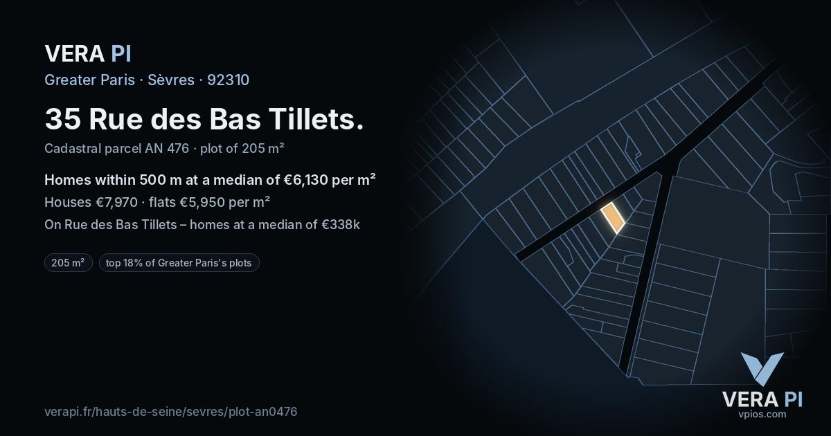 35 Rue des Bas Tillets, Sèvres at night – the plot lit, the parcels around coloured by the prices near them