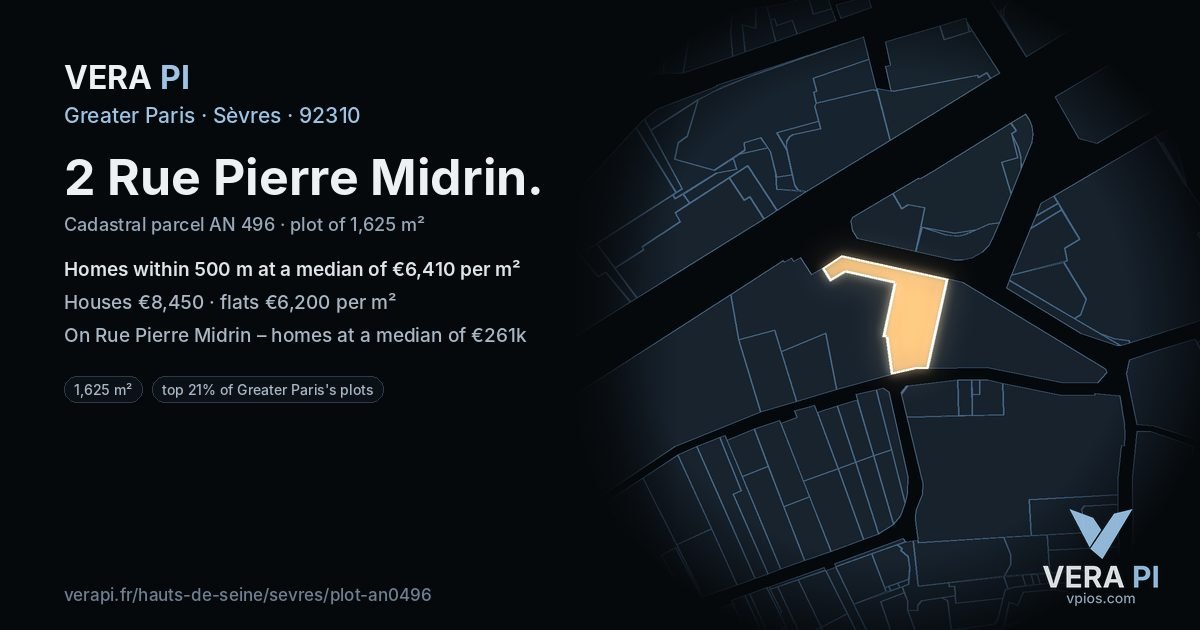 2 Rue Pierre Midrin, Sèvres at night – the plot lit, the parcels around coloured by the prices near them