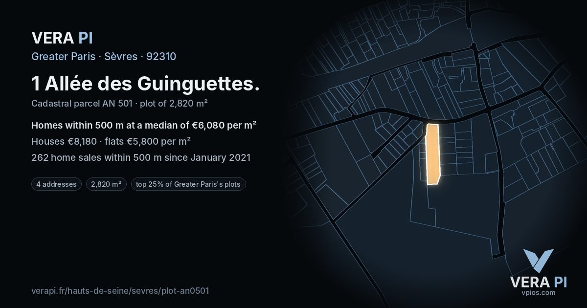 1 Allée des Guinguettes, Sèvres at night – the plot lit, the parcels around coloured by the prices near them