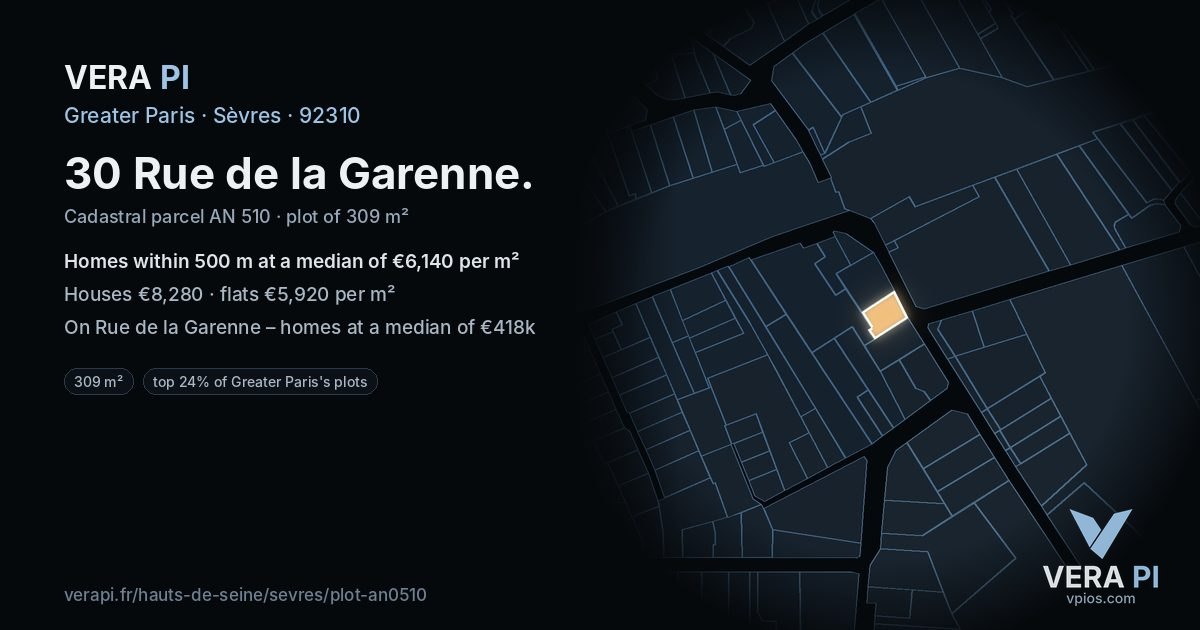 30 Rue de la Garenne, Sèvres at night – the plot lit, the parcels around coloured by the prices near them