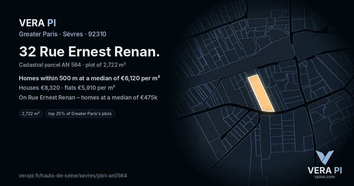 32 Rue Ernest Renan, Sèvres at night – the plot lit, the parcels around coloured by the prices near them