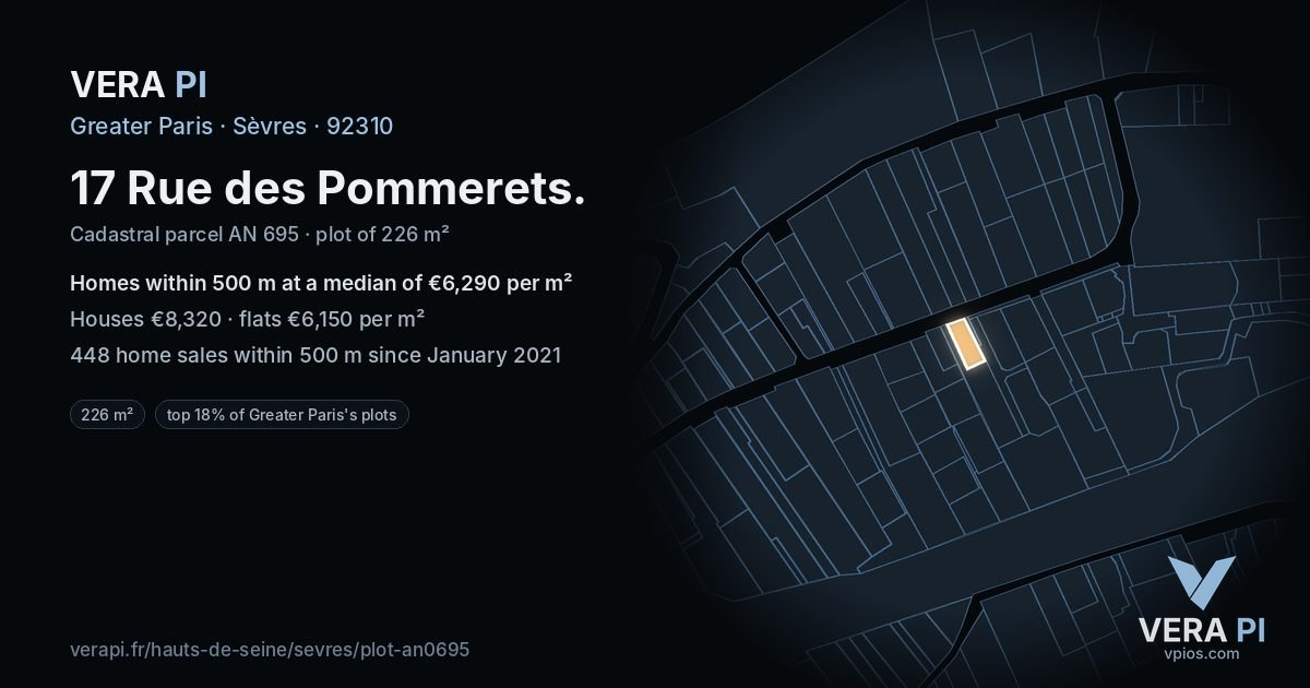 17 Rue des Pommerets, Sèvres at night – the plot lit, the parcels around coloured by the prices near them
