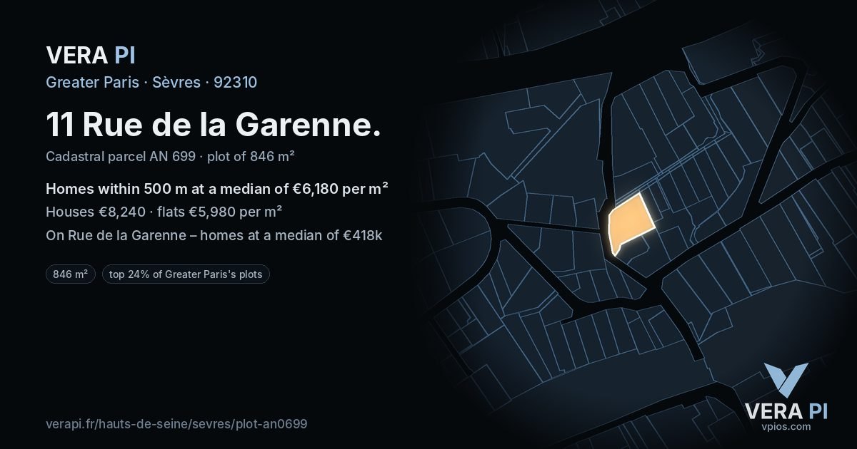 11 Rue de la Garenne, Sèvres at night – the plot lit, the parcels around coloured by the prices near them
