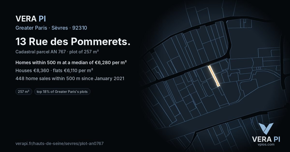 13 Rue des Pommerets, Sèvres at night – the plot lit, the parcels around coloured by the prices near them