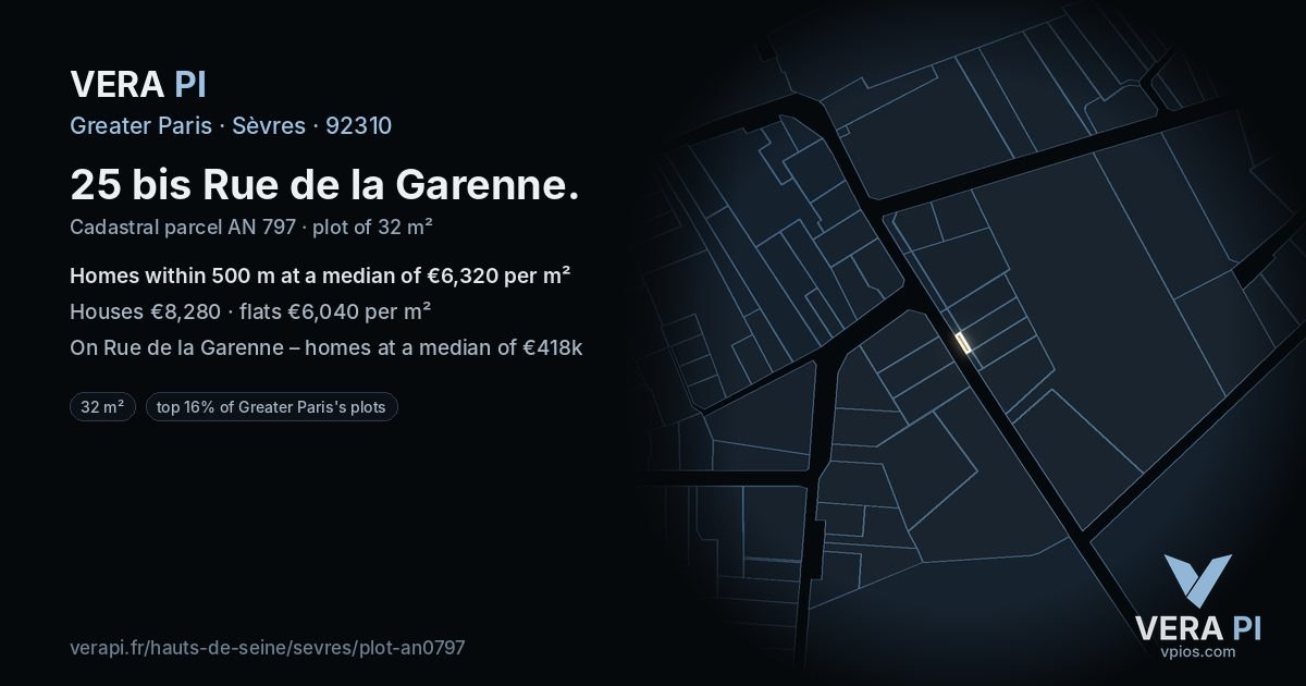 25 bis Rue de la Garenne, Sèvres at night – the plot lit, the parcels around coloured by the prices near them