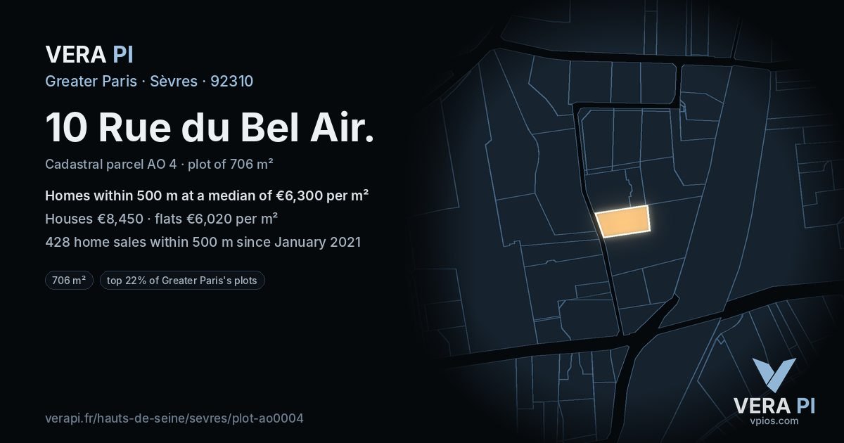 10 Rue du Bel Air, Sèvres at night – the plot lit, the parcels around coloured by the prices near them