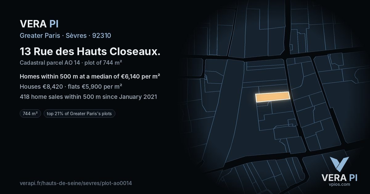 13 Rue des Hauts Closeaux, Sèvres at night – the plot lit, the parcels around coloured by the prices near them