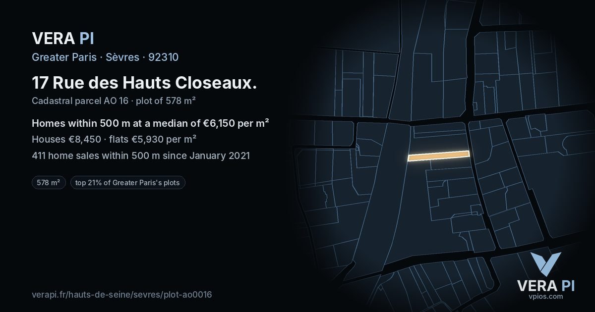 17 Rue des Hauts Closeaux, Sèvres at night – the plot lit, the parcels around coloured by the prices near them