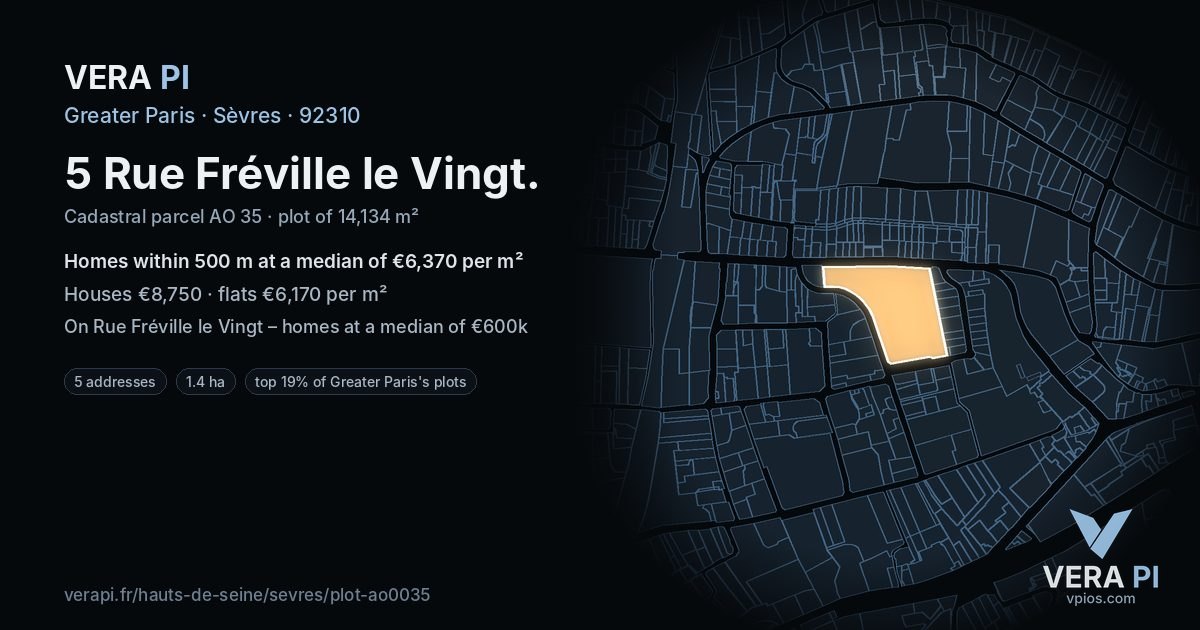 5 Rue Fréville le Vingt, Sèvres at night – the plot lit, the parcels around coloured by the prices near them