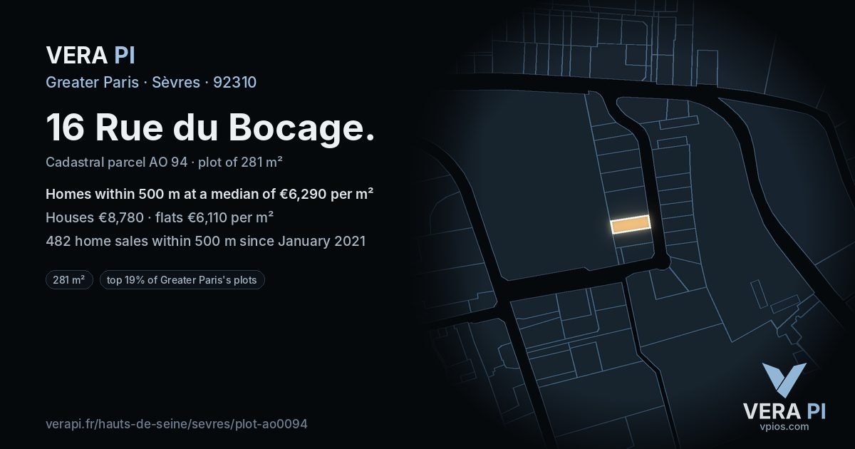 16 Rue du Bocage, Sèvres at night – the plot lit, the parcels around coloured by the prices near them