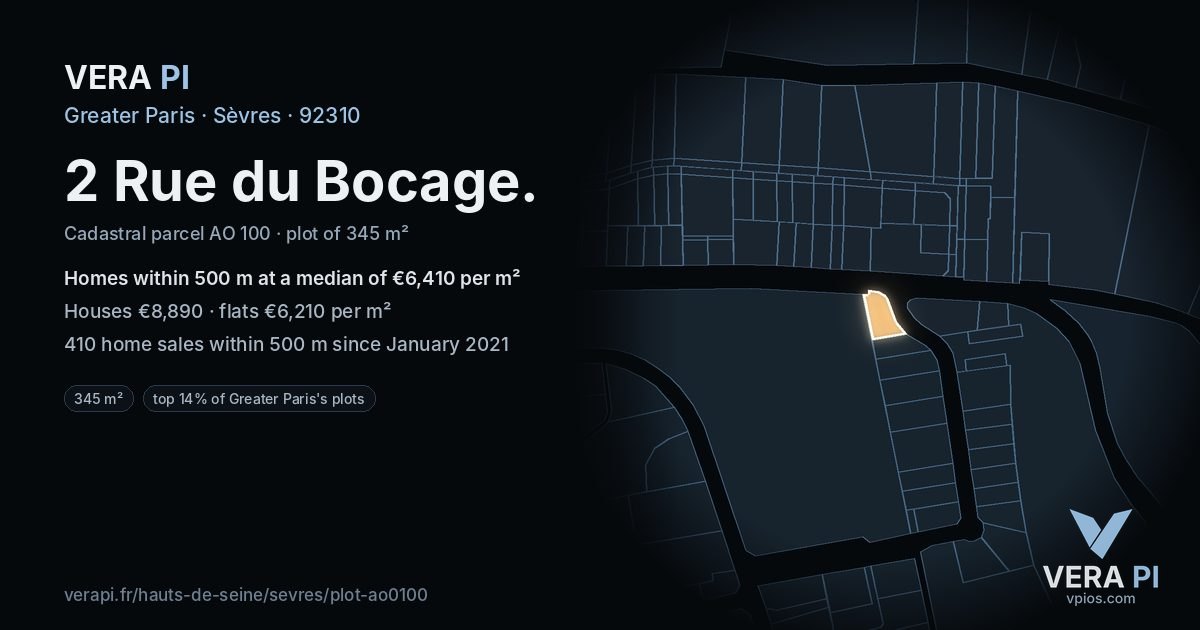 2 Rue du Bocage, Sèvres at night – the plot lit, the parcels around coloured by the prices near them