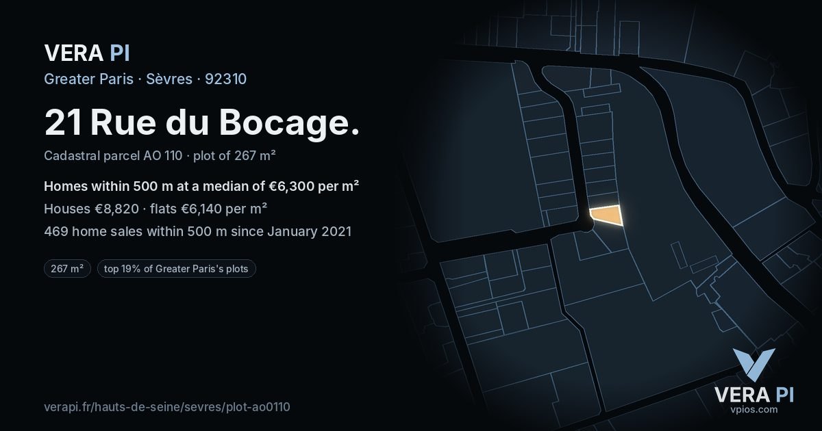 21 Rue du Bocage, Sèvres at night – the plot lit, the parcels around coloured by the prices near them