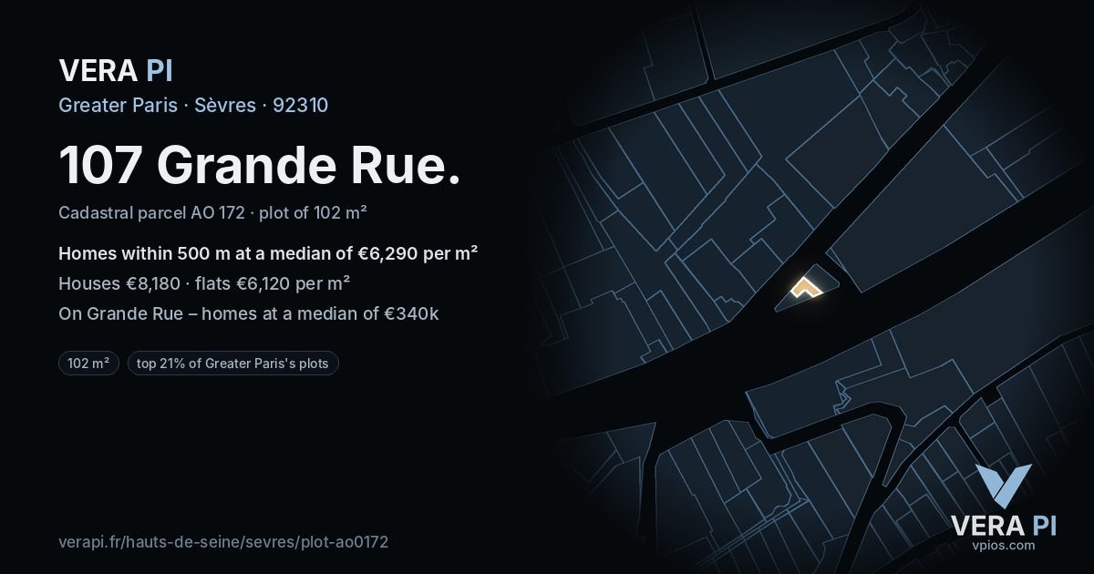 107 Grande Rue, Sèvres at night – the plot lit, the parcels around coloured by the prices near them