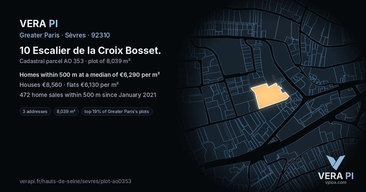 10 Escalier de la Croix Bosset, Sèvres at night – the plot lit, the parcels around coloured by the prices near them