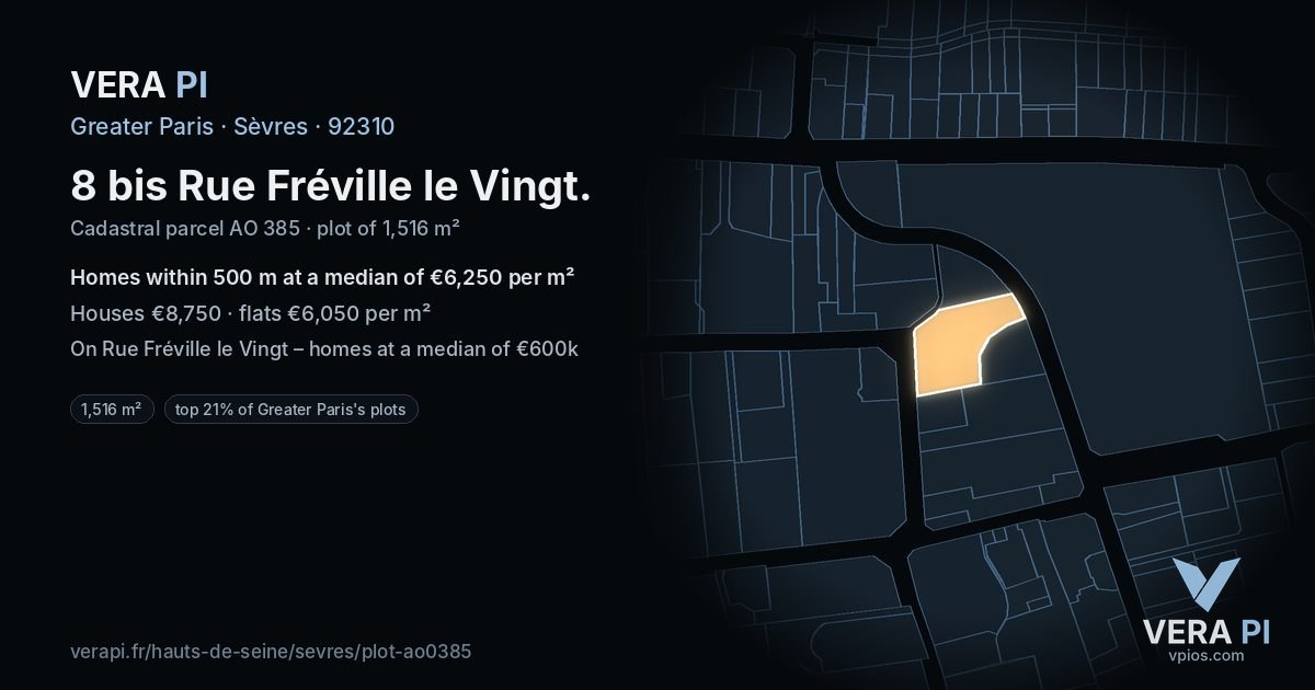 8 bis Rue Fréville le Vingt, Sèvres at night – the plot lit, the parcels around coloured by the prices near them