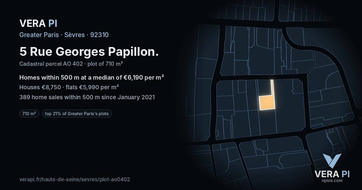 5 Rue Georges Papillon, Sèvres at night – the plot lit, the parcels around coloured by the prices near them
