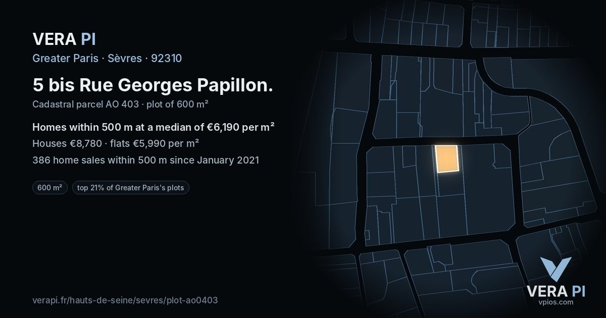 5 bis Rue Georges Papillon, Sèvres at night – the plot lit, the parcels around coloured by the prices near them