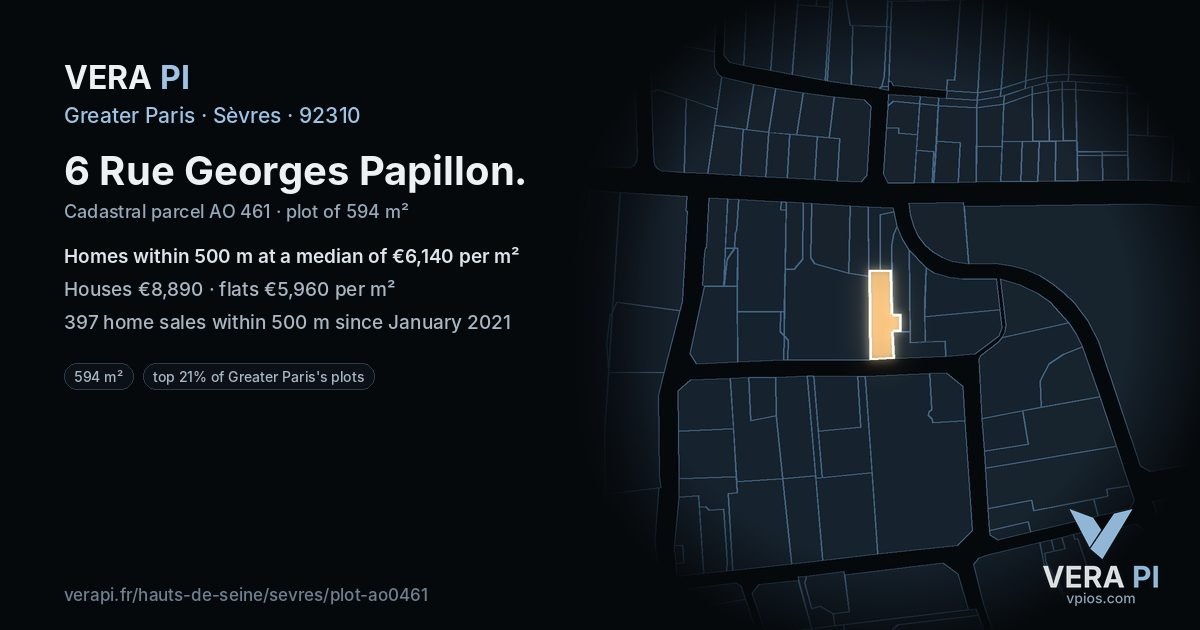 6 Rue Georges Papillon, Sèvres at night – the plot lit, the parcels around coloured by the prices near them