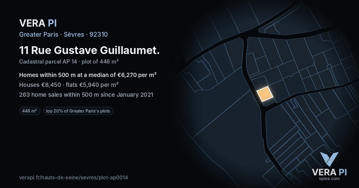 11 Rue Gustave Guillaumet, Sèvres at night – the plot lit, the parcels around coloured by the prices near them