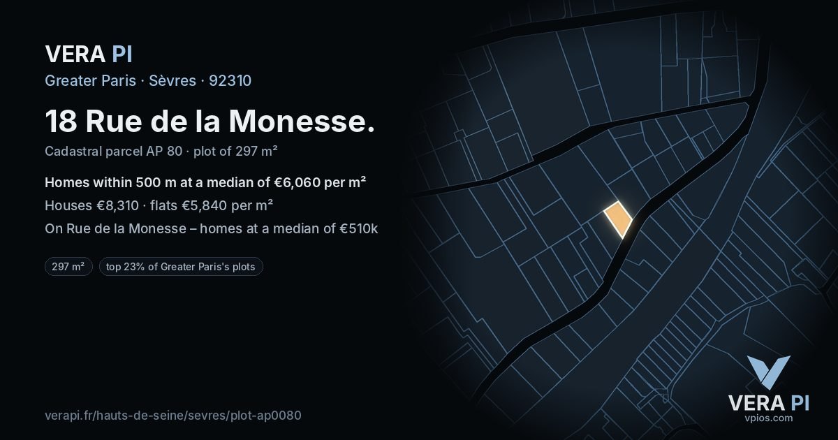 18 Rue de la Monesse, Sèvres at night – the plot lit, the parcels around coloured by the prices near them