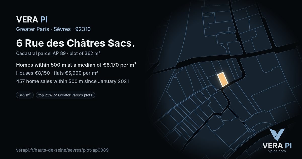 6 Rue des Châtres Sacs, Sèvres at night – the plot lit, the parcels around coloured by the prices near them
