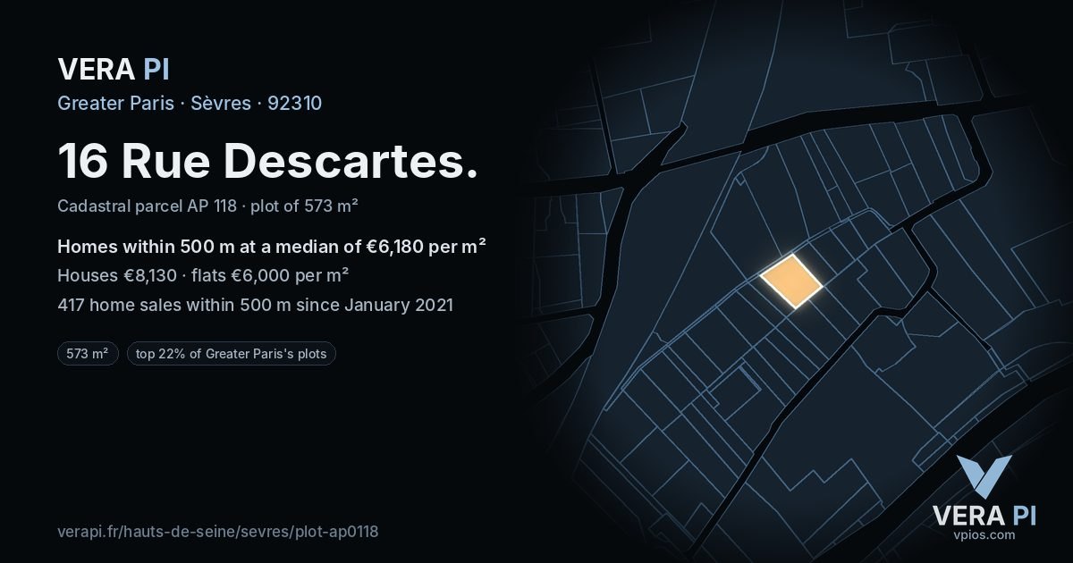 16 Rue Descartes, Sèvres at night – the plot lit, the parcels around coloured by the prices near them