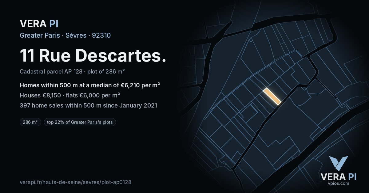 11 Rue Descartes, Sèvres at night – the plot lit, the parcels around coloured by the prices near them