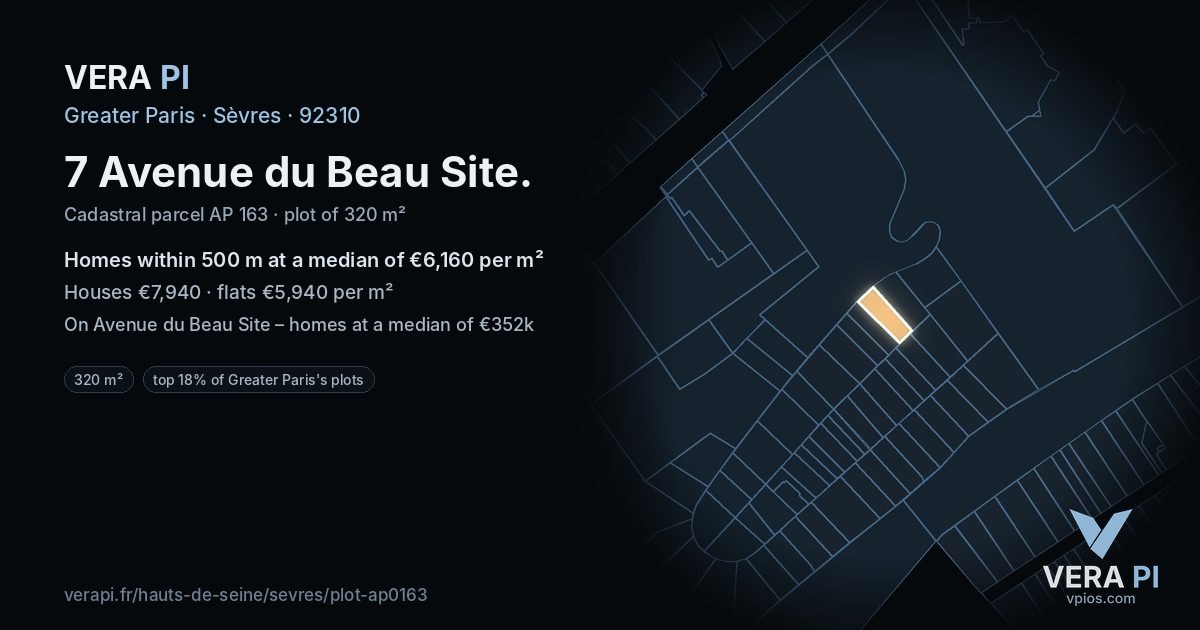 7 Avenue du Beau Site, Sèvres at night – the plot lit, the parcels around coloured by the prices near them