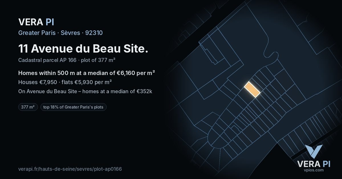 11 Avenue du Beau Site, Sèvres at night – the plot lit, the parcels around coloured by the prices near them