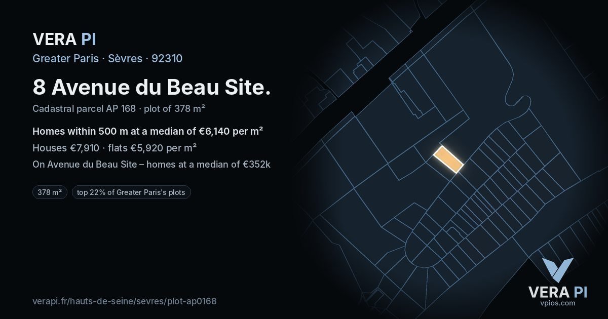8 Avenue du Beau Site, Sèvres at night – the plot lit, the parcels around coloured by the prices near them