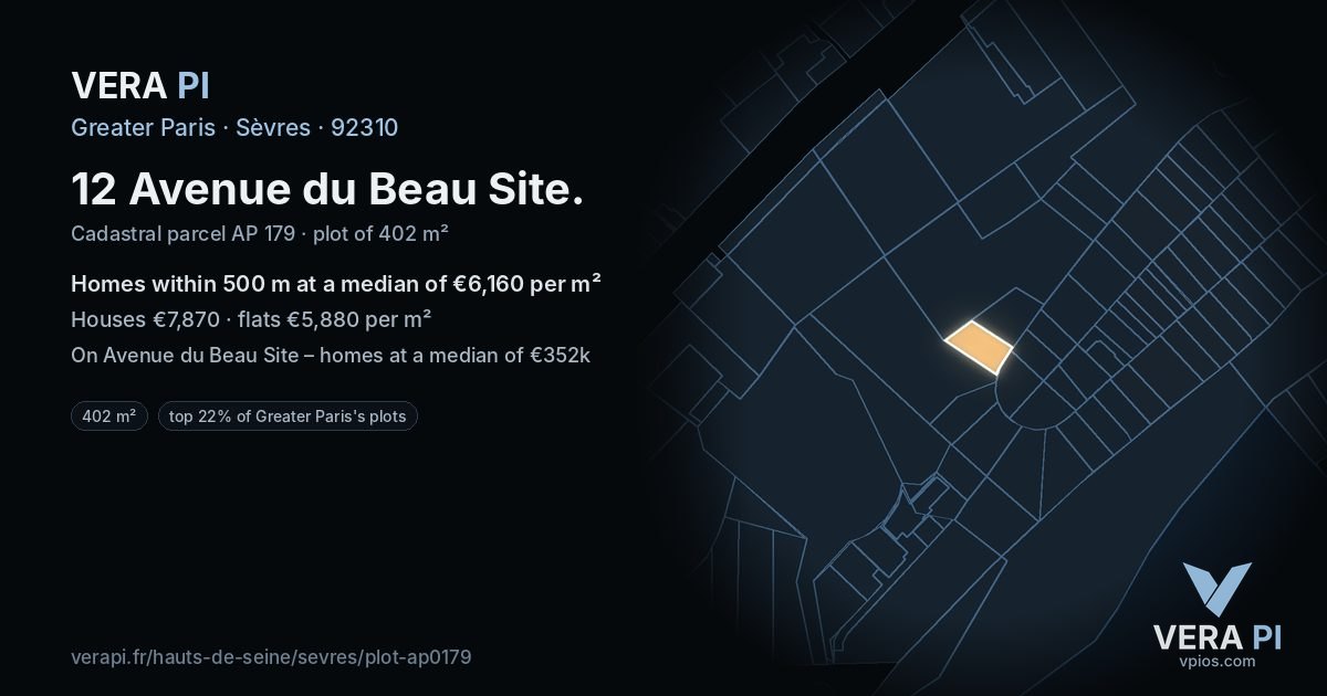 12 Avenue du Beau Site, Sèvres at night – the plot lit, the parcels around coloured by the prices near them