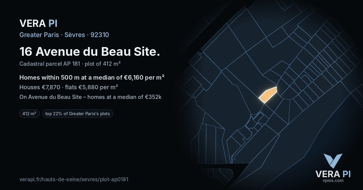 16 Avenue du Beau Site, Sèvres at night – the plot lit, the parcels around coloured by the prices near them