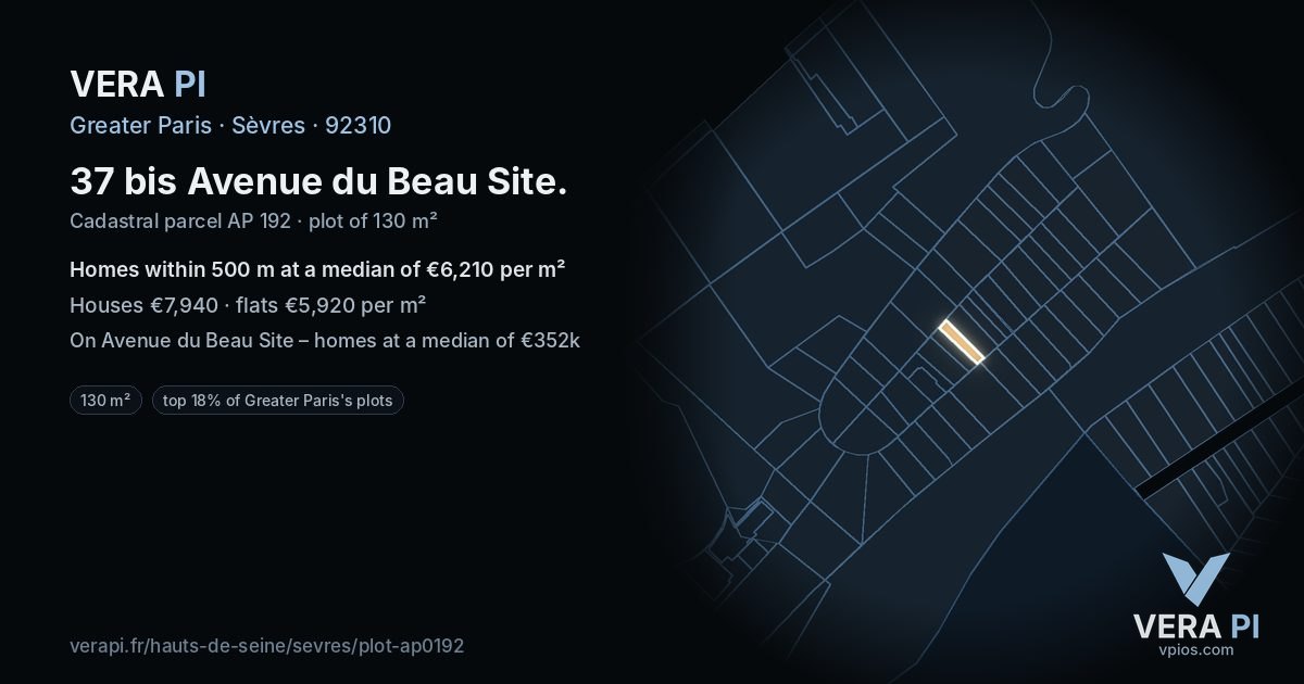 37 bis Avenue du Beau Site, Sèvres at night – the plot lit, the parcels around coloured by the prices near them